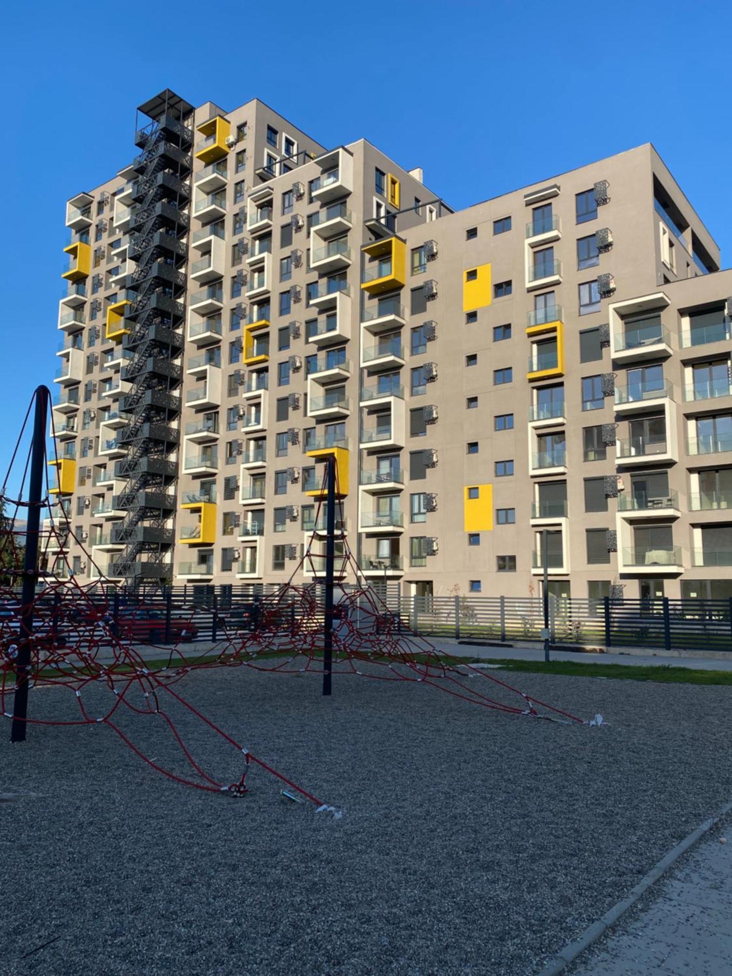 Royal Apartment-familyhaven,park,modern And Luxury Σκόπια