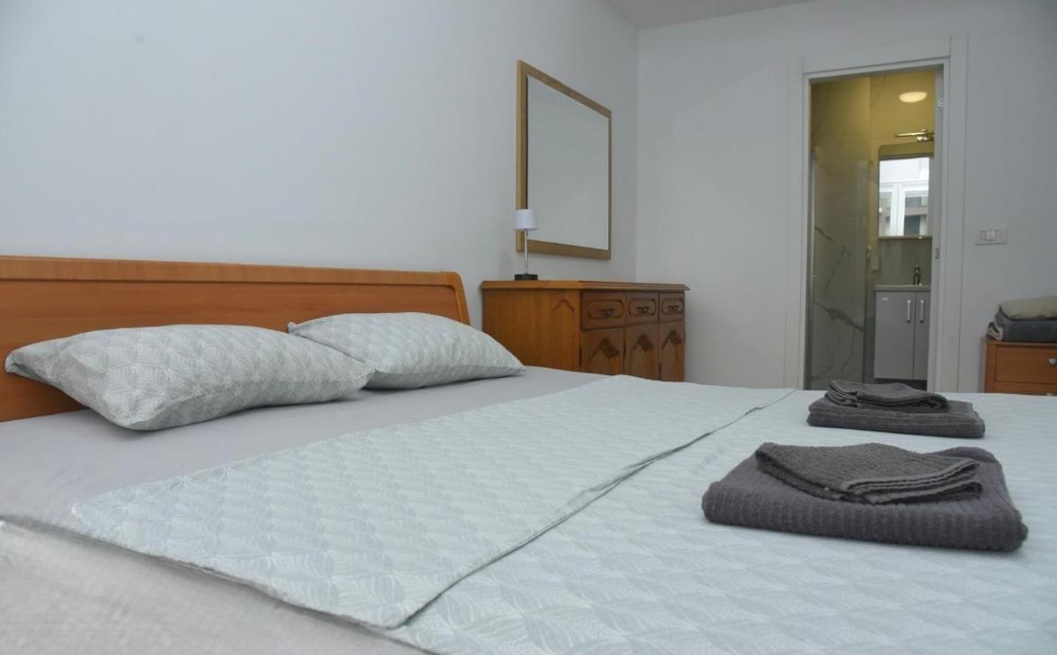 Royal Apartment-familyhaven,park,modern And Luxury *
