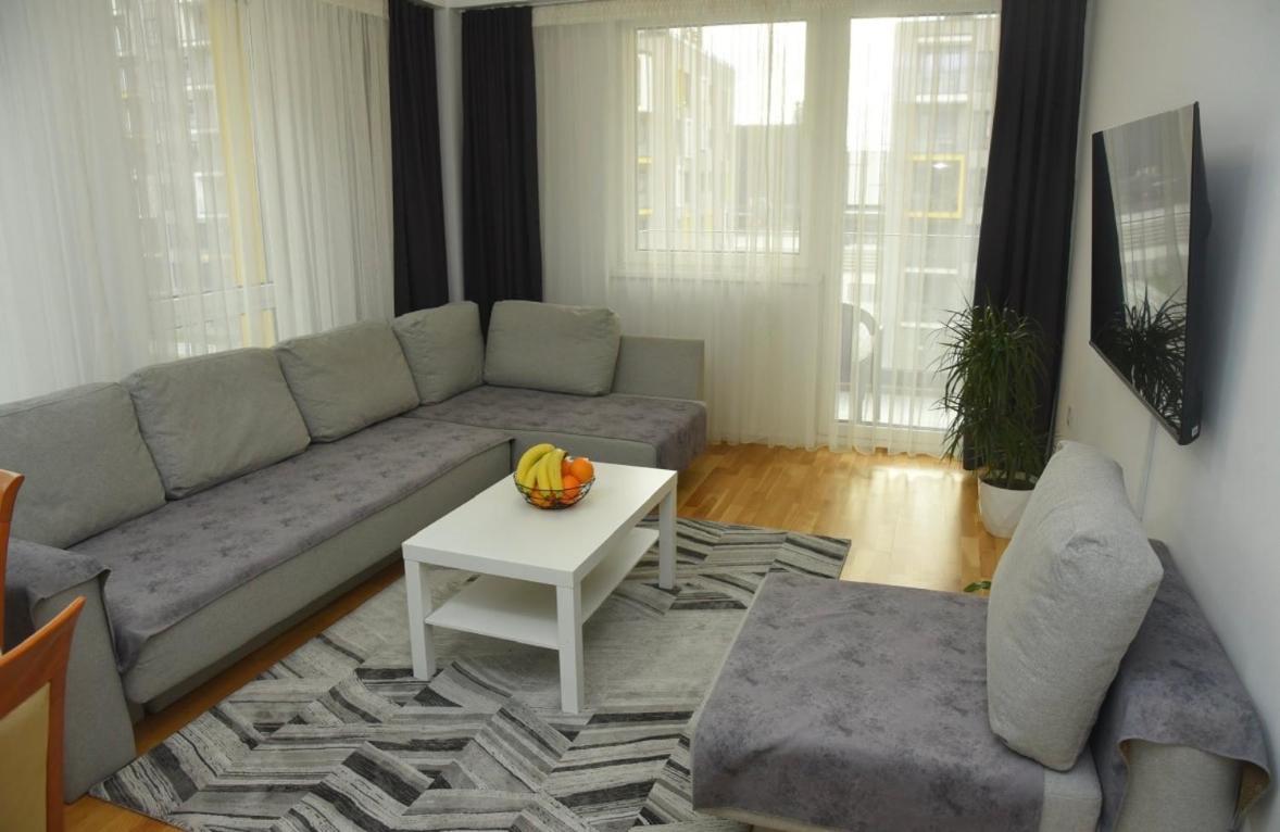 Διαμέρισμα Royal Apartment-familyhaven,park,modern And Luxury