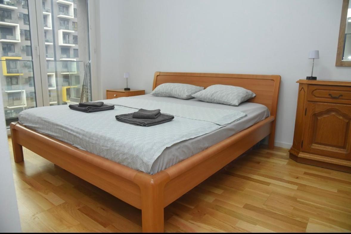 Διαμέρισμα Royal Apartment-familyhaven,park,modern And Luxury *
